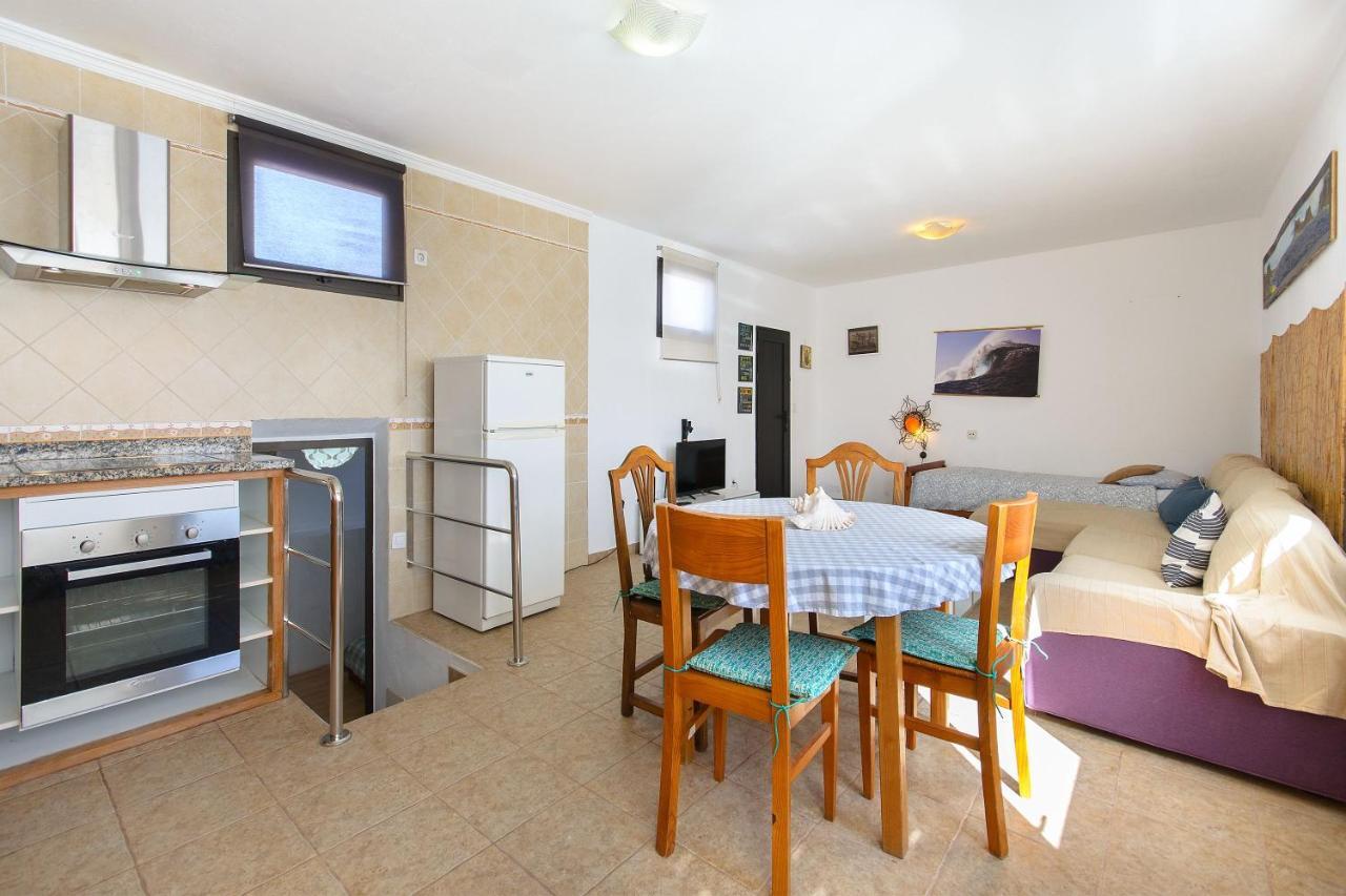 Famara Beach Apt Kültér fotó