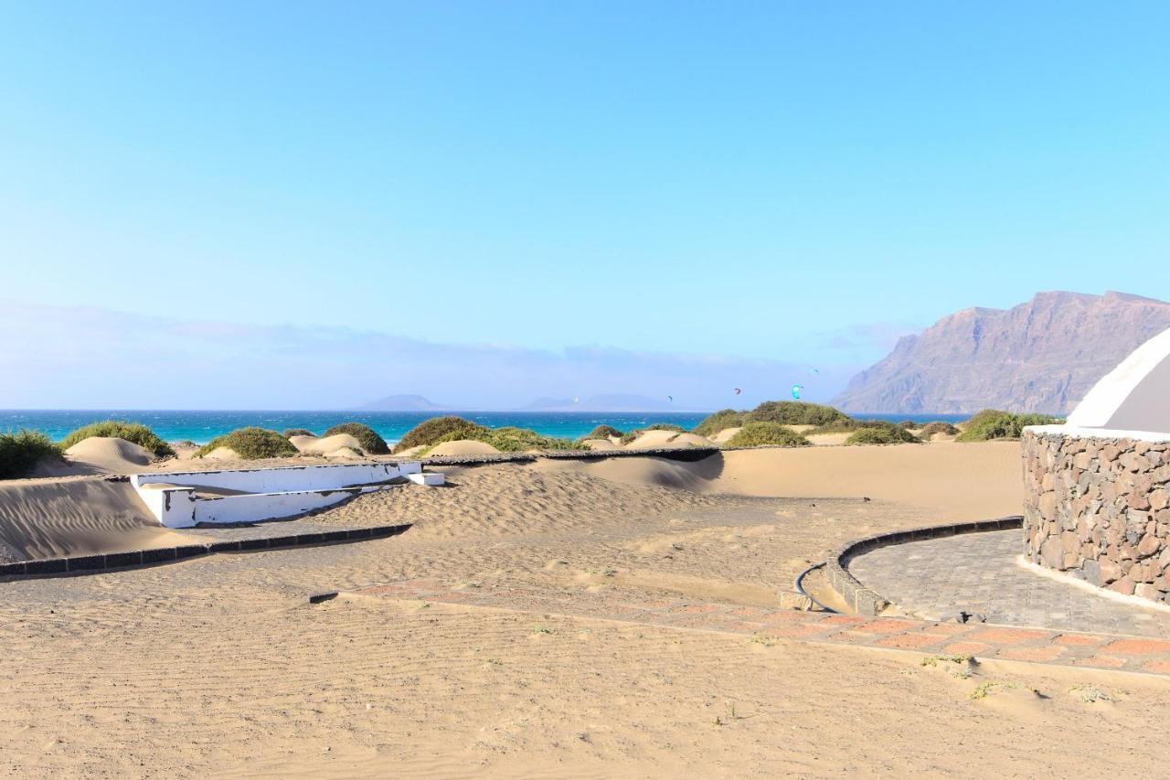 Famara Beach Apt Kültér fotó