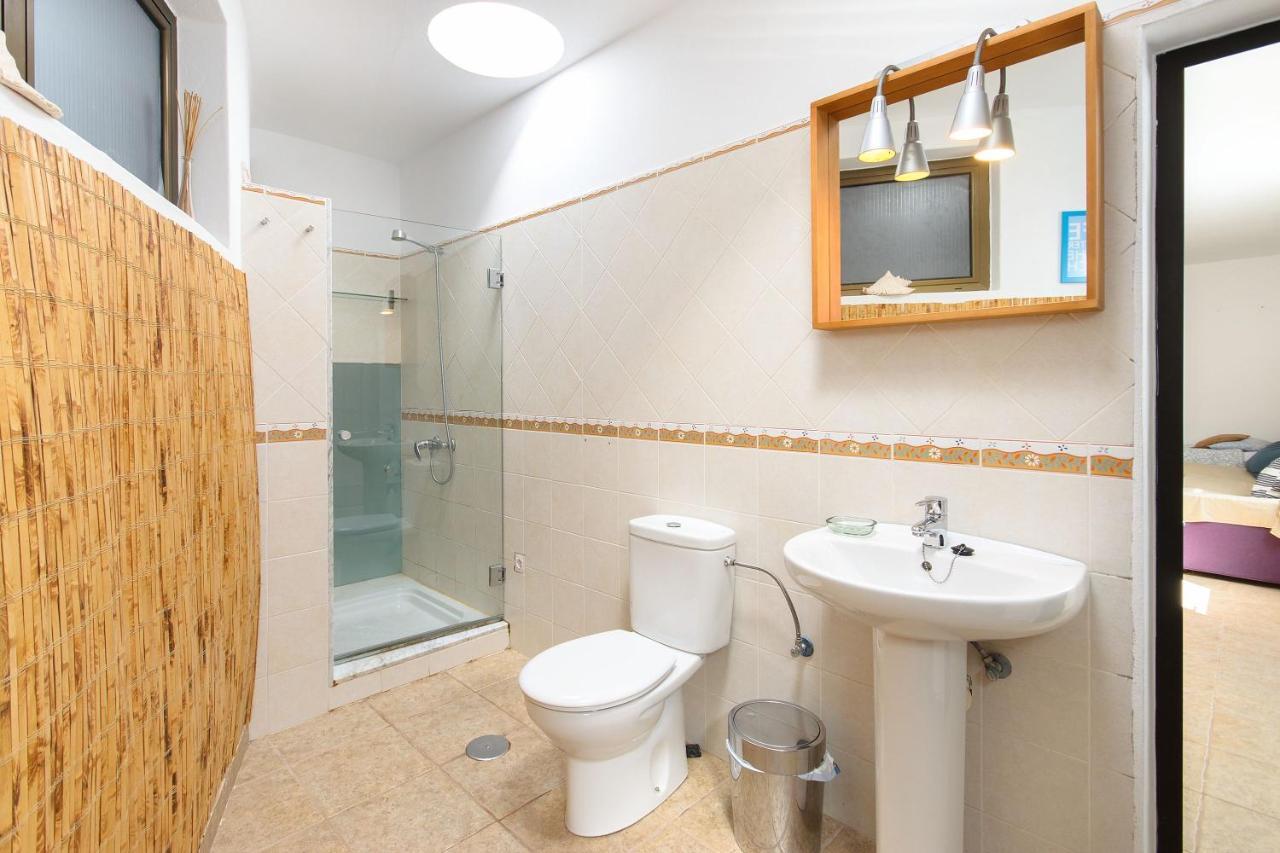 Famara Beach Apt Kültér fotó